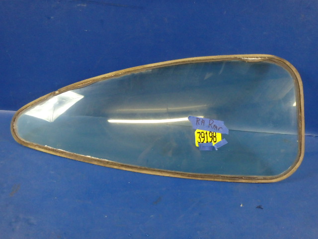 1712000-9 Cessna - WINDOW SIDE RH TINTED